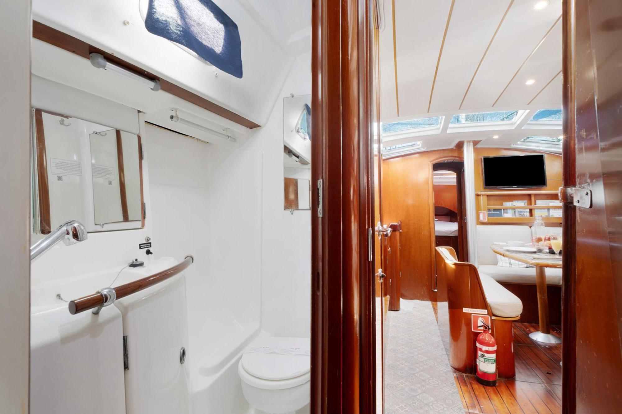 Pato Lucas Sail Boat Hotel San Sebastian De La Gomera Luaran gambar